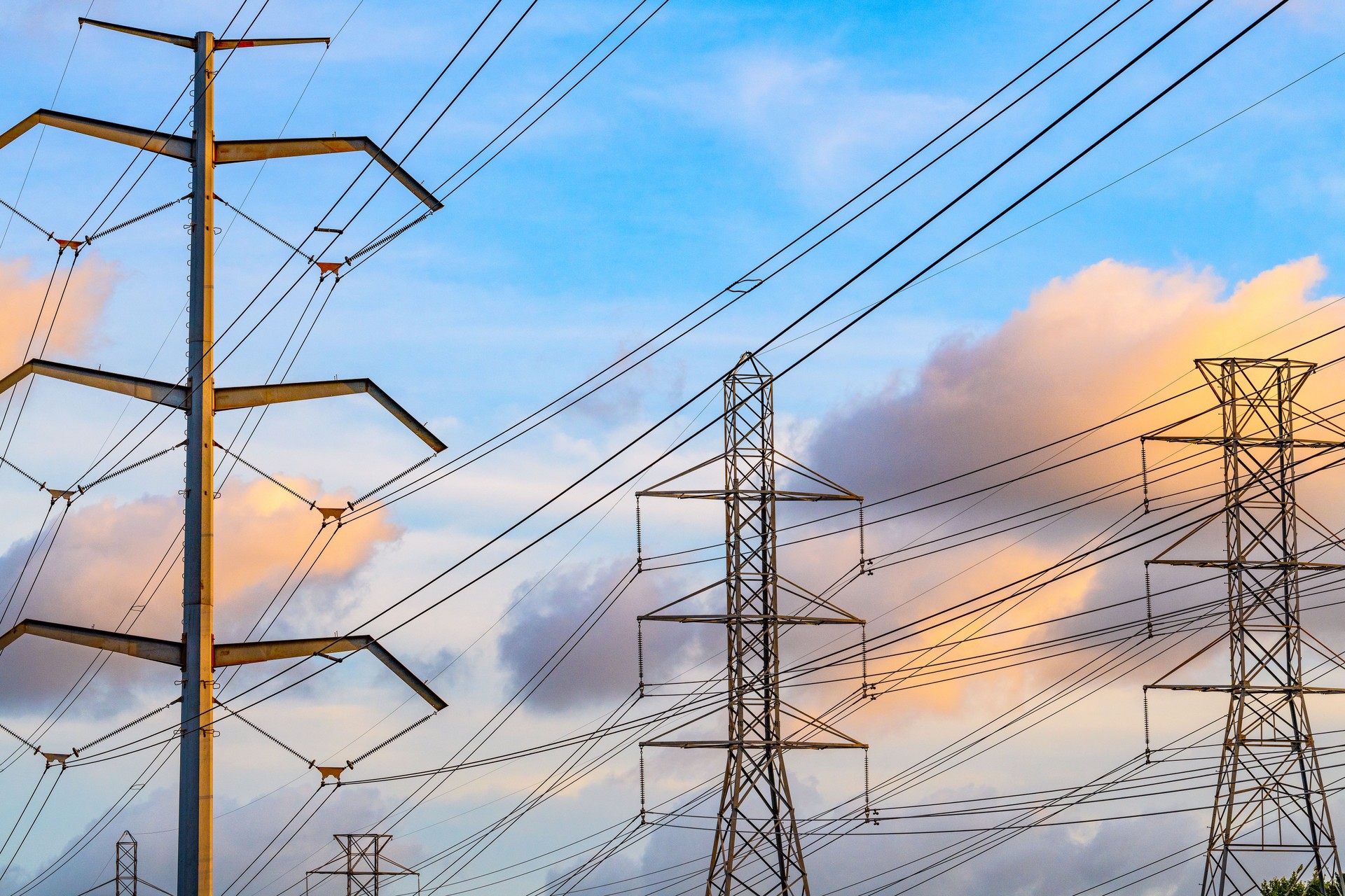 Power Transmission Lines